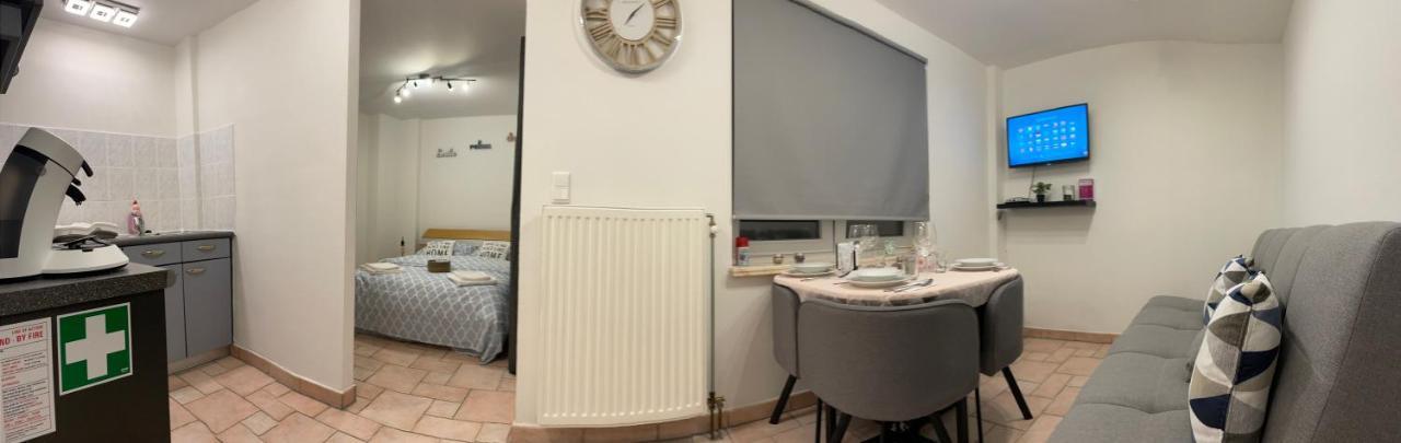 Gezellige Studio 1 Slaapkamer, 3Pers,Strand,Zee 50M オステンド エクステリア 写真